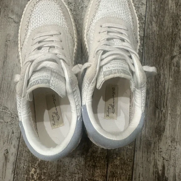 Vintage Havana White and Gray Blaze 1 Sneakers - Picture 4 of 9